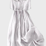 Vestido Clássico com Botões